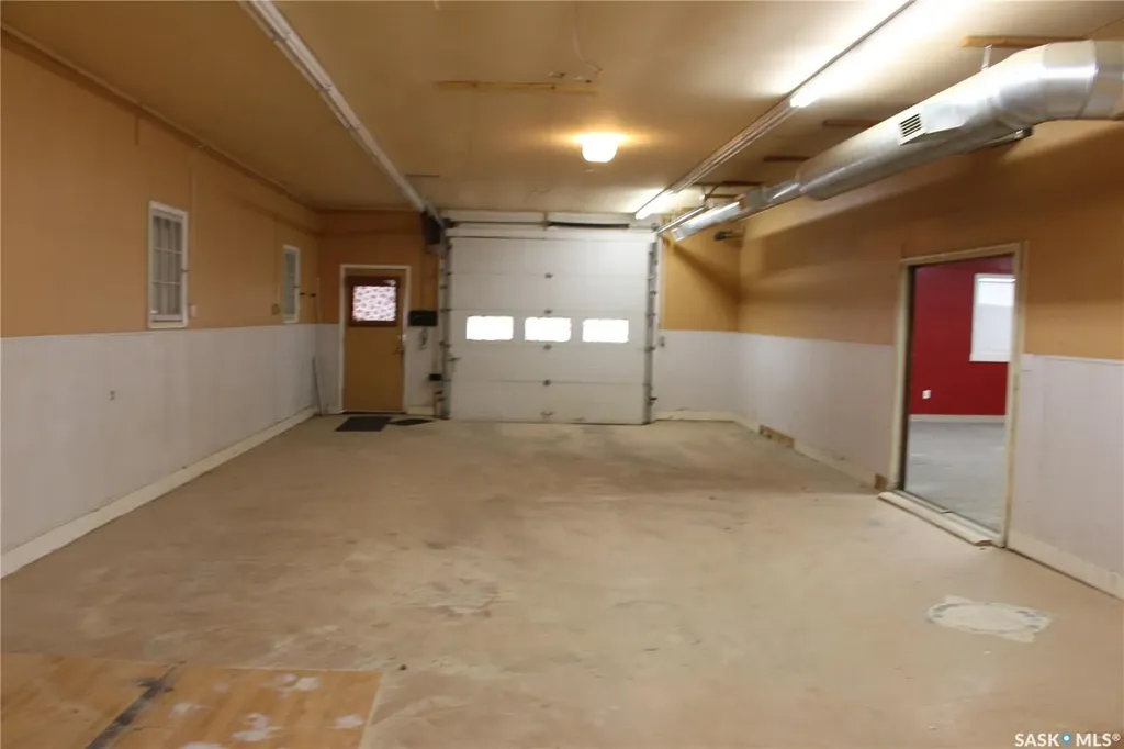 101 5th Street E Gravelbourg SK S0H 1X0