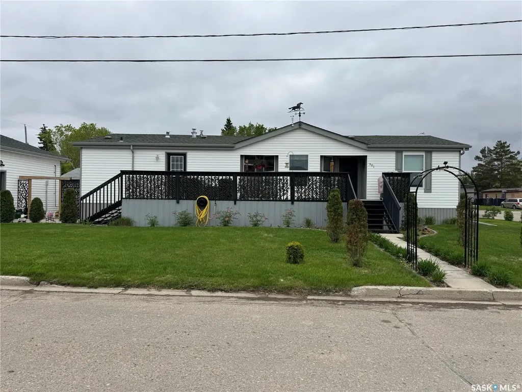 301 Tesky Crescent Wynyard SK S0A 4T0
