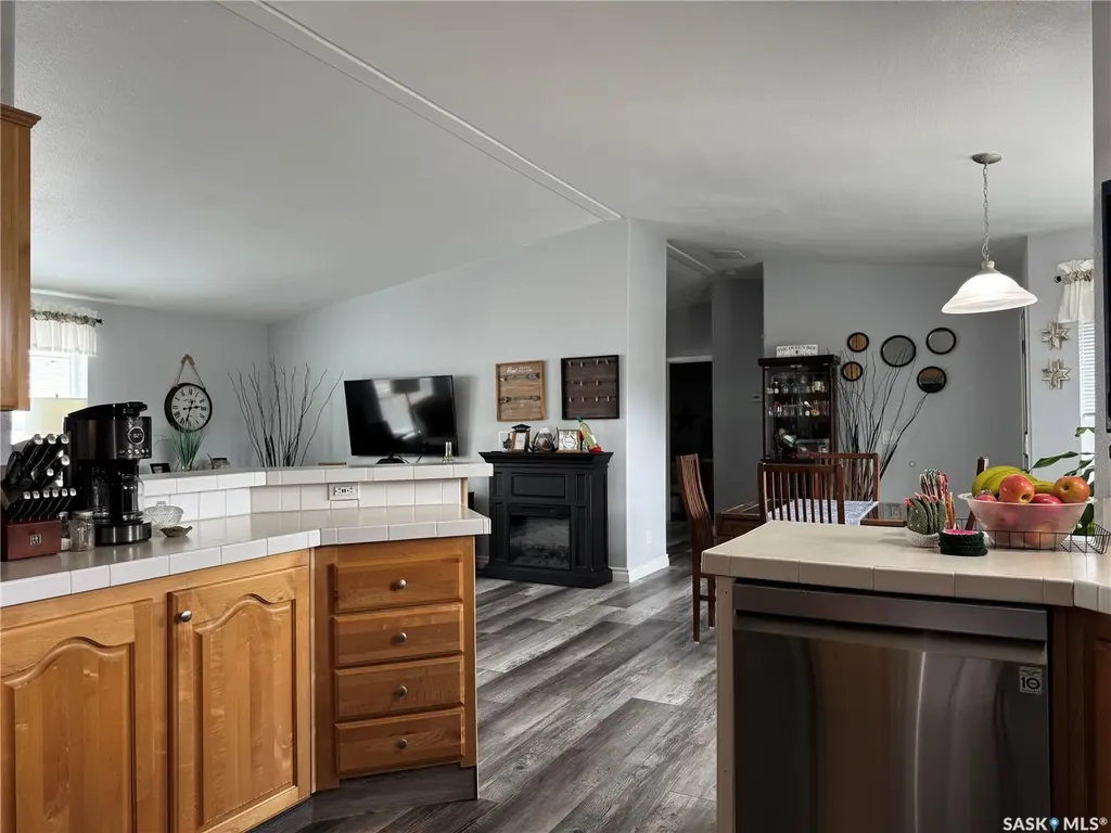 301 Tesky Crescent Wynyard SK S0A 4T0
