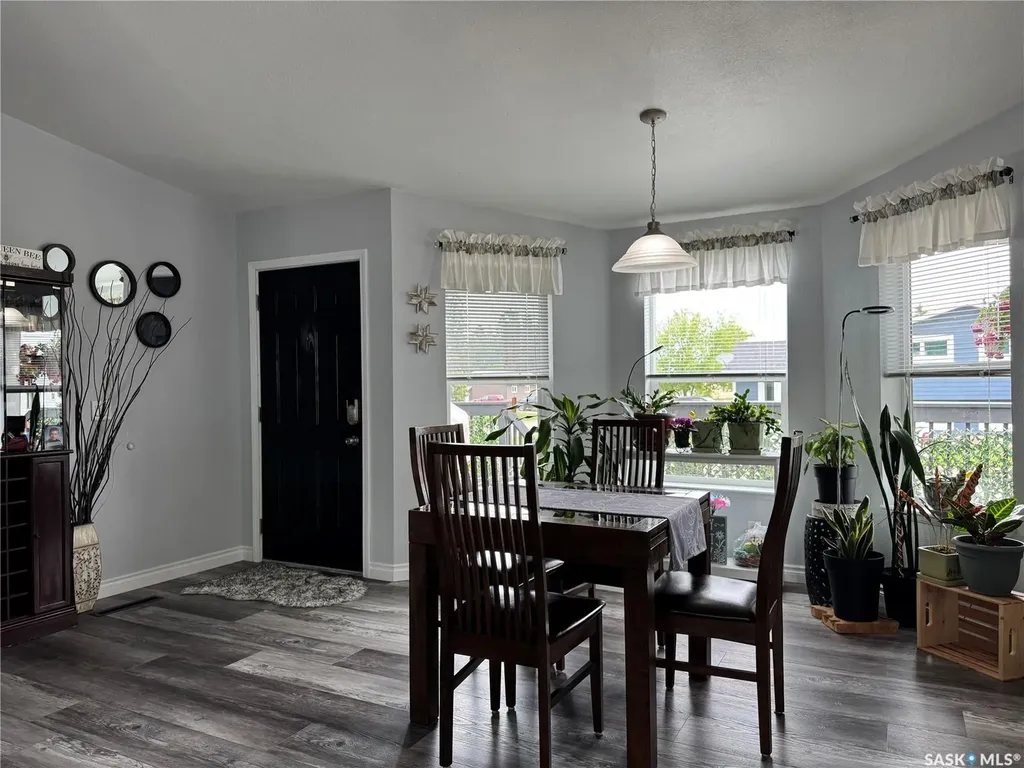 301 Tesky Crescent Wynyard SK S0A 4T0