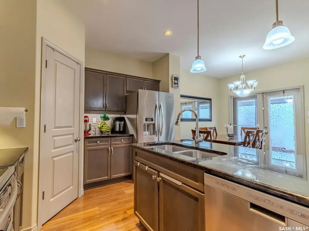 274 Ashworth Crescent Saskatoon SK S7T 0P1