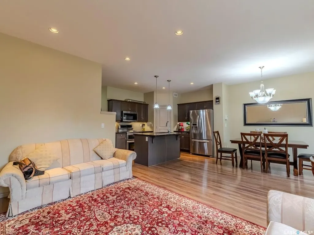 274 Ashworth Crescent Saskatoon SK S7T 0P1