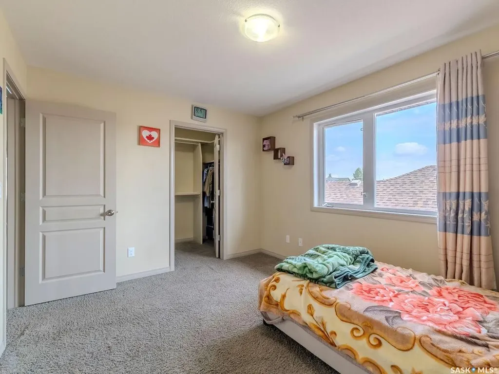 274 Ashworth Crescent Saskatoon SK S7T 0P1