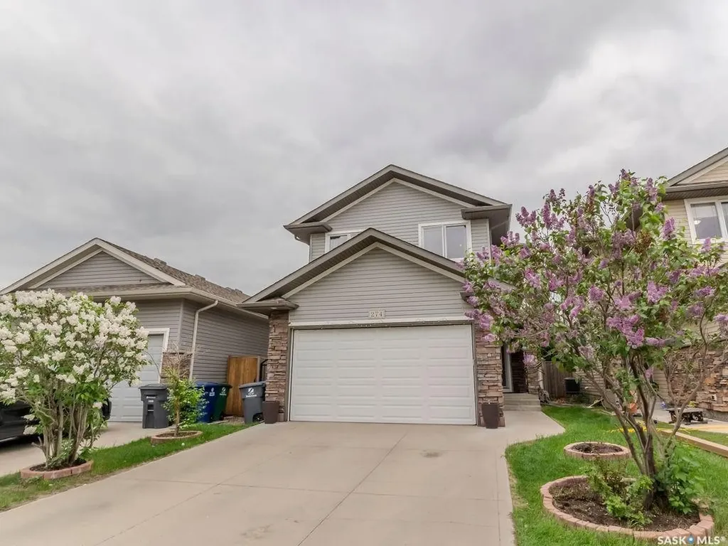 274 Ashworth Crescent Saskatoon SK S7T 0P1