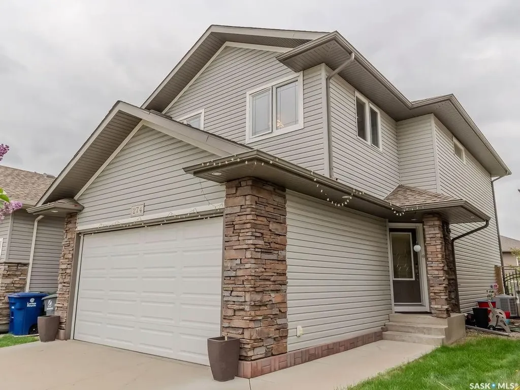 274 Ashworth Crescent Saskatoon SK S7T 0P1