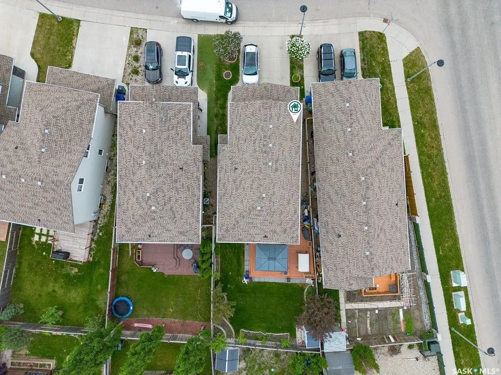 274 Ashworth Crescent Saskatoon SK S7T 0P1
