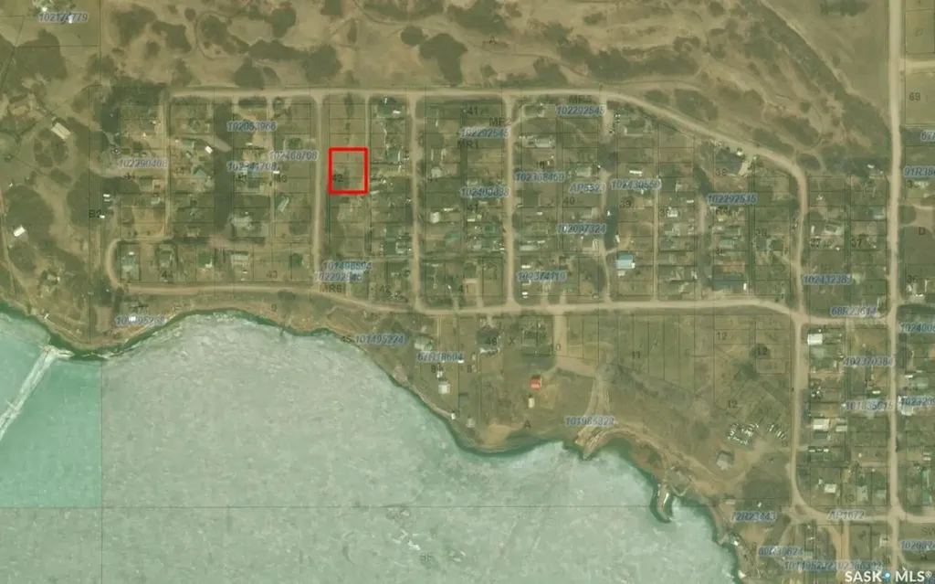 615 Zephyr Street Saskatchewan Beach SK S0G 4L0