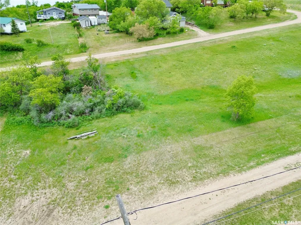 615 Zephyr Street Saskatchewan Beach SK S0G 4L0