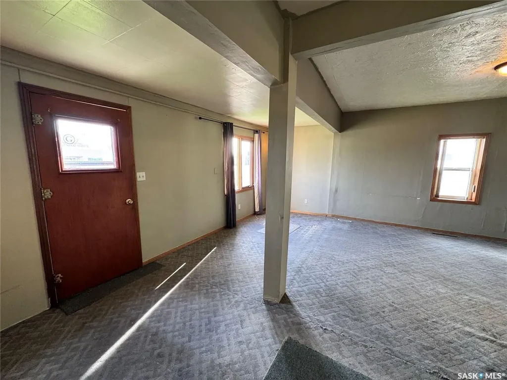 117 2nd Avenue E Biggar SK S0K 0M0
