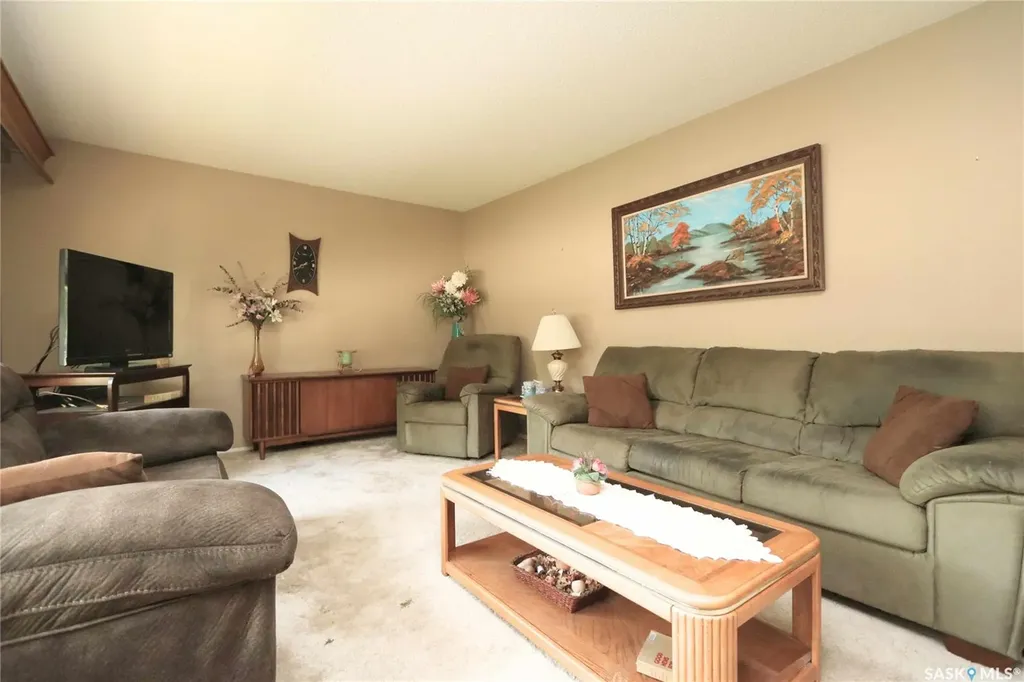546 Riverview Road Yorkton SK S3N 2X9