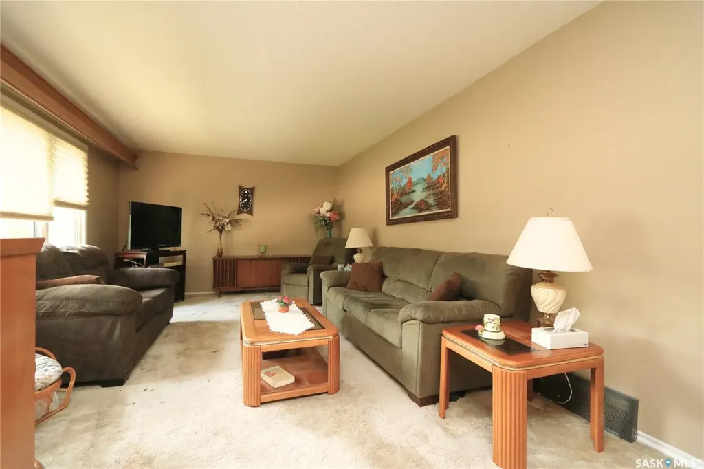 546 Riverview Road Yorkton SK S3N 2X9