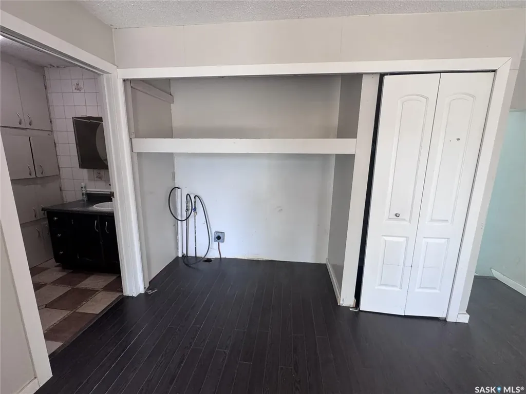 408 4th Avenue E Biggar SK S0K 0M0
