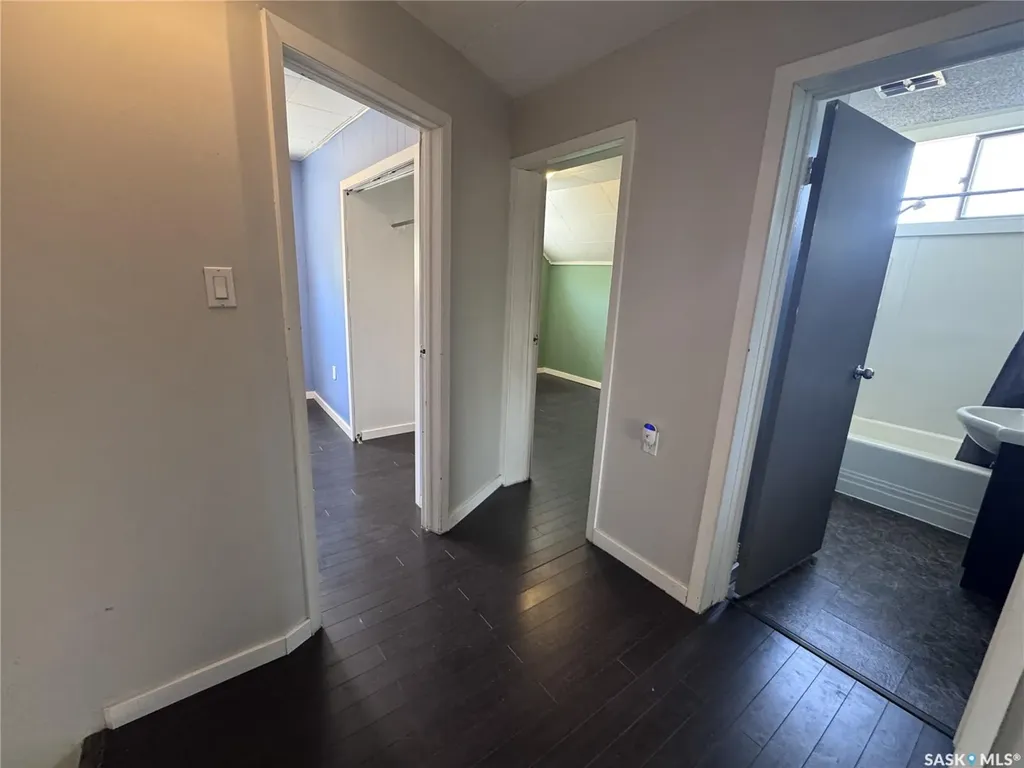 408 4th Avenue E Biggar SK S0K 0M0