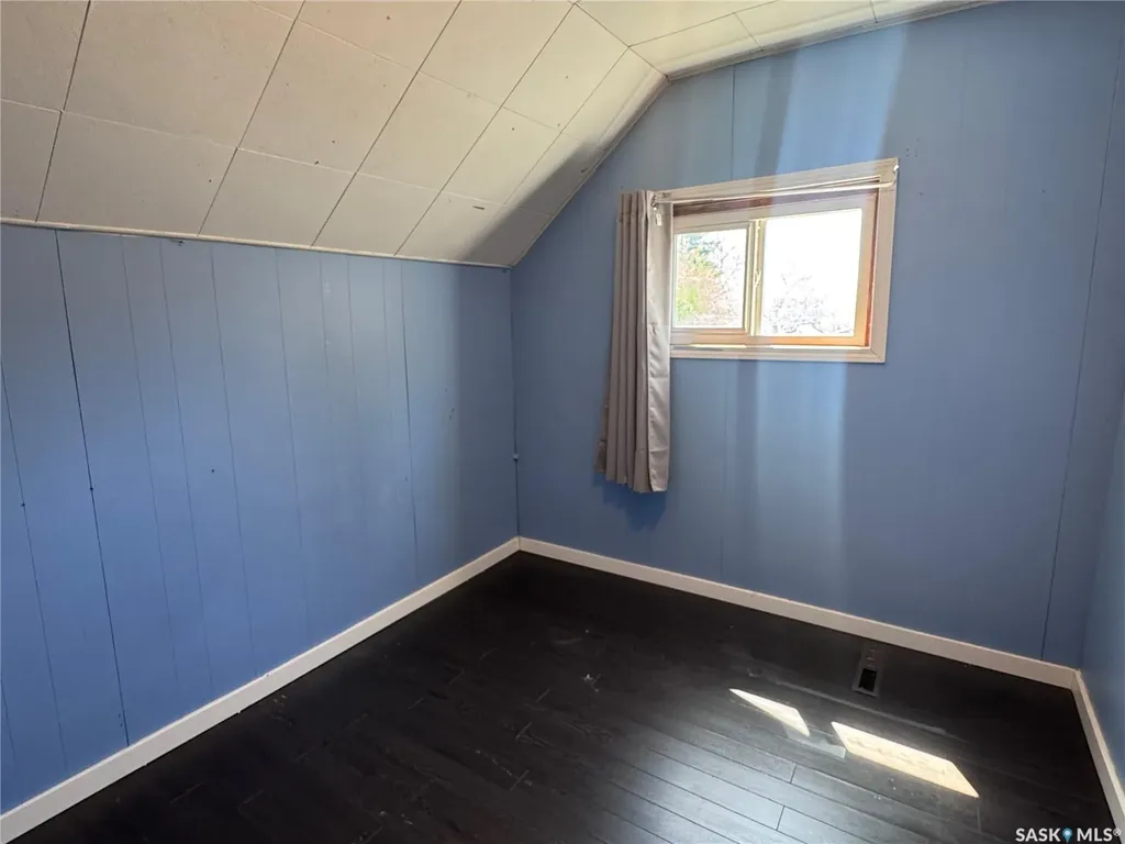 408 4th Avenue E Biggar SK S0K 0M0