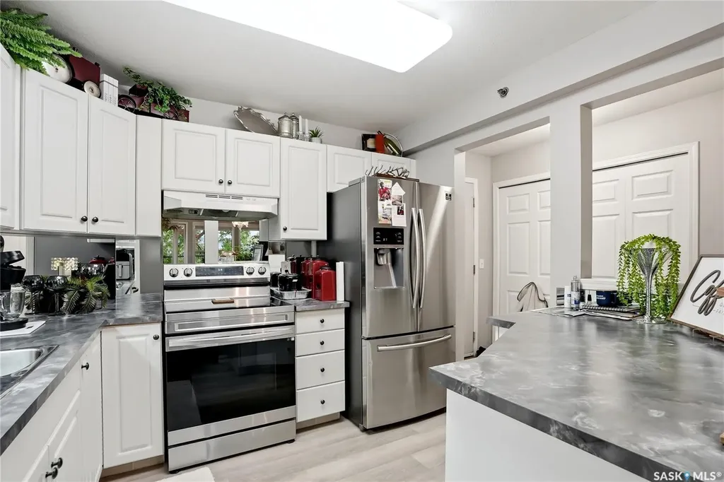 100 1st Avenue S Martensville SK S0K 2T0