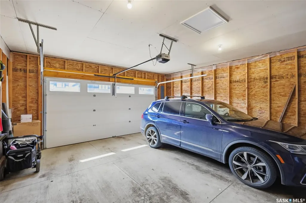 263 Skopik Crescent Saskatoon SK S7V 0V6