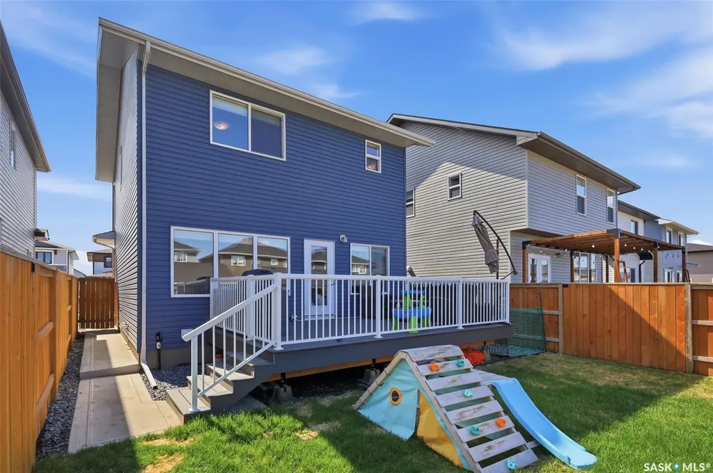 263 Skopik Crescent Saskatoon SK S7V 0V6