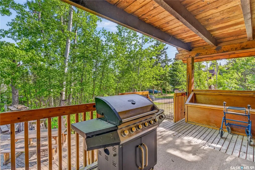 12 Loon Avenue Greenwater Provincial Park SK S0E 1H0