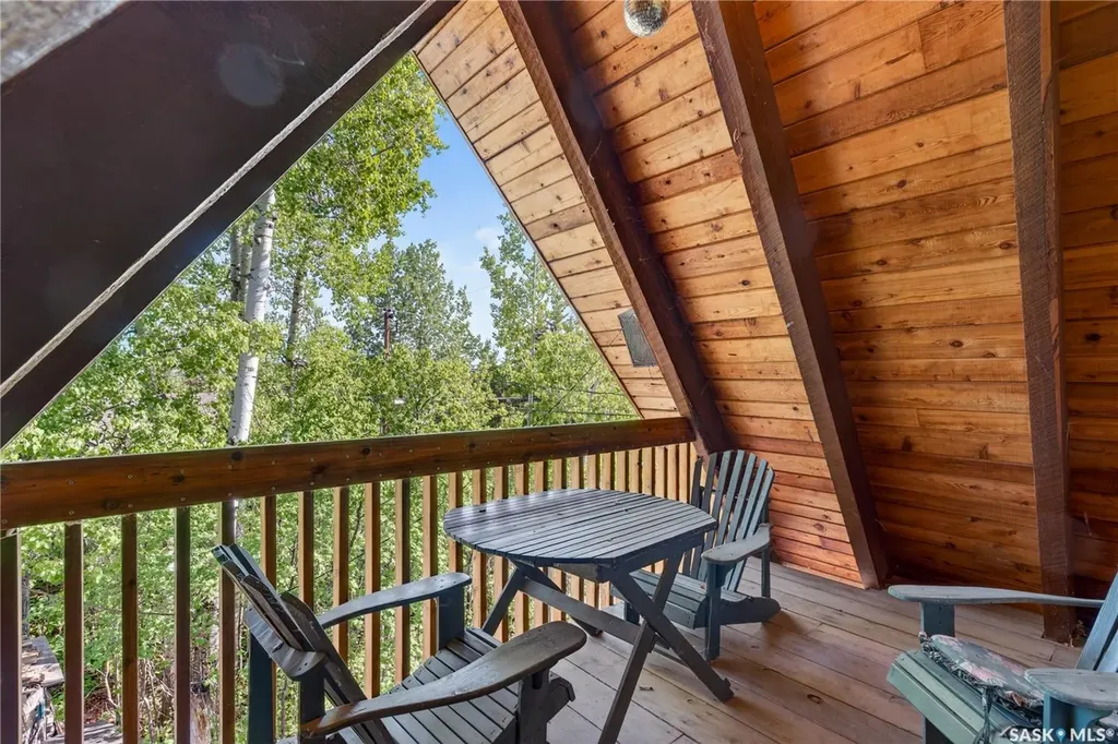 12 Loon Avenue Greenwater Provincial Park SK S0E 1H0