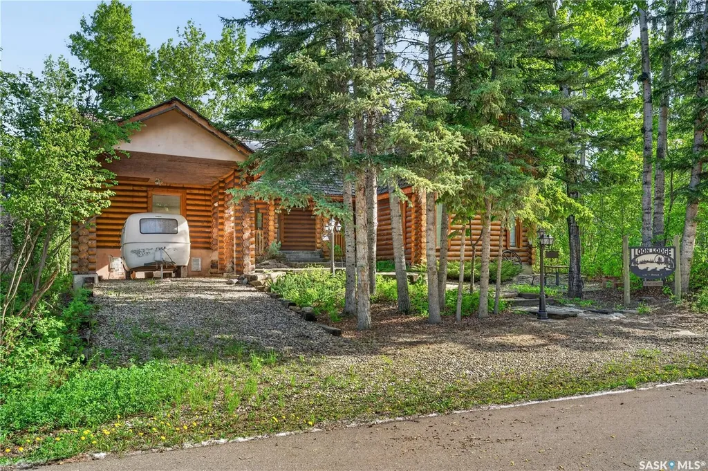 12 Loon Avenue Greenwater Provincial Park SK S0E 1H0