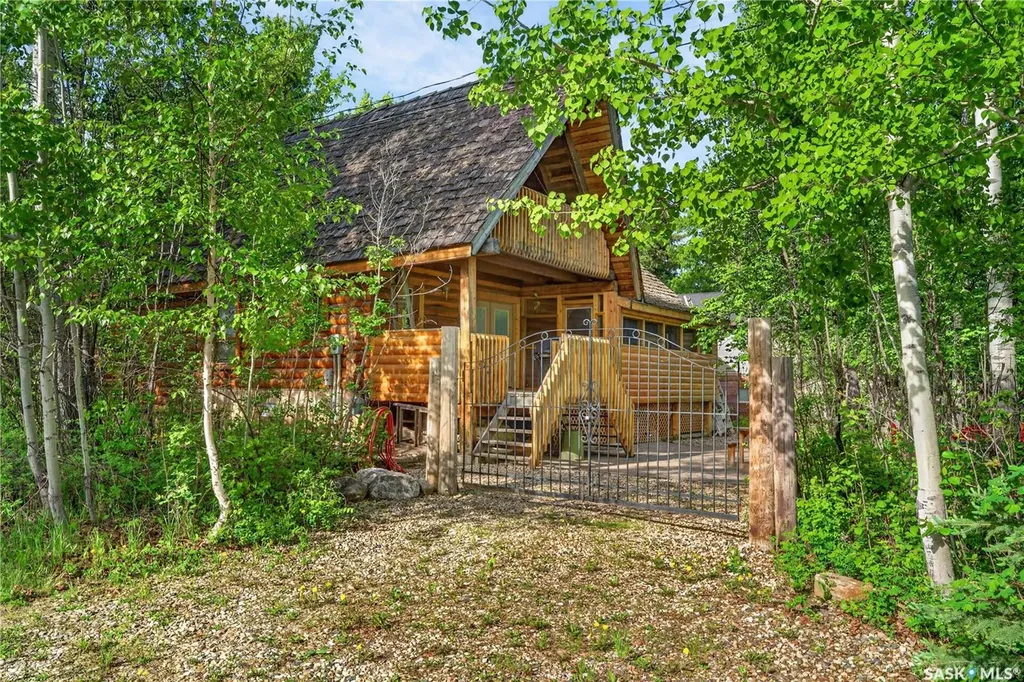 12 Loon Avenue Greenwater Provincial Park SK S0E 1H0