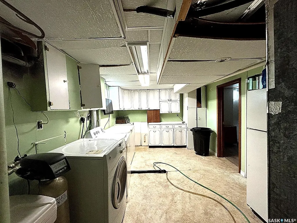901 Shannon Road Regina SK S4S 5K3