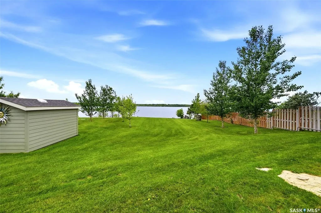 10 Shoreline Drive Mckillop Rm No. 220 SK S0G 0W0
