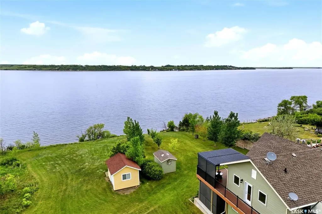 10 Shoreline Drive Mckillop Rm No. 220 SK S0G 0W0