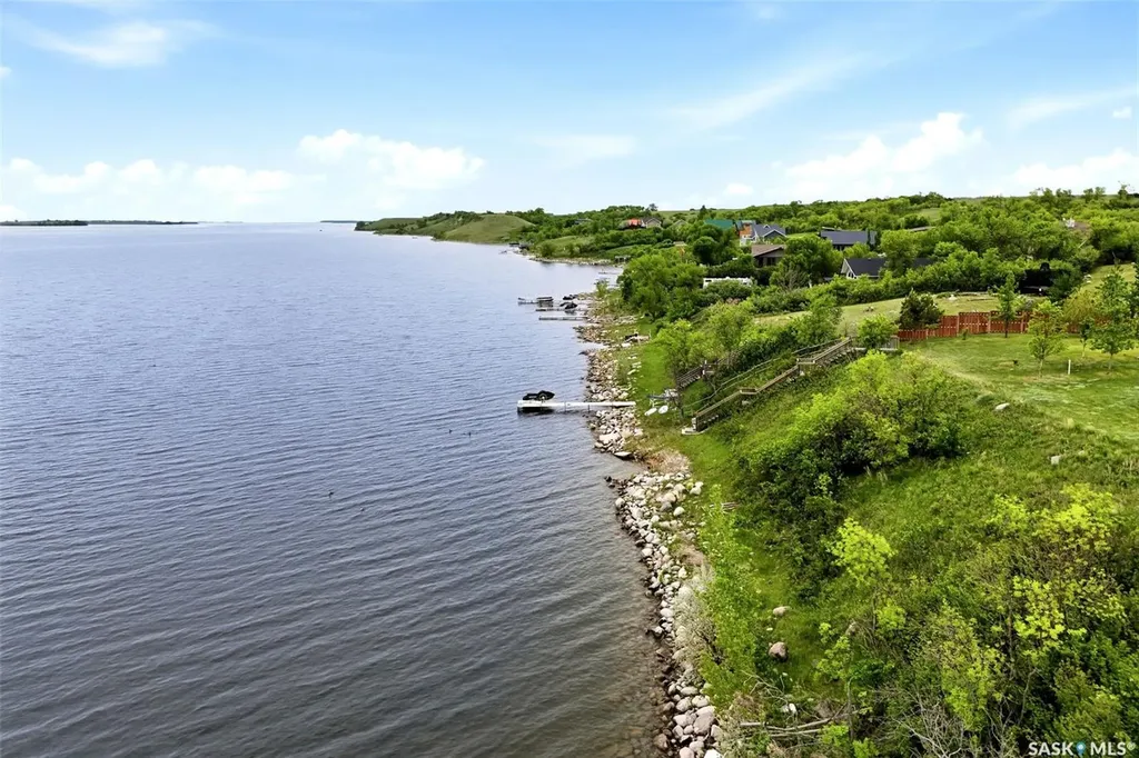 10 Shoreline Drive Mckillop Rm No. 220 SK S0G 0W0