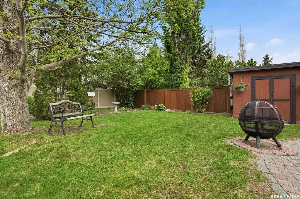 3249 Mountbatten Crescent Regina SK S4V 0R5