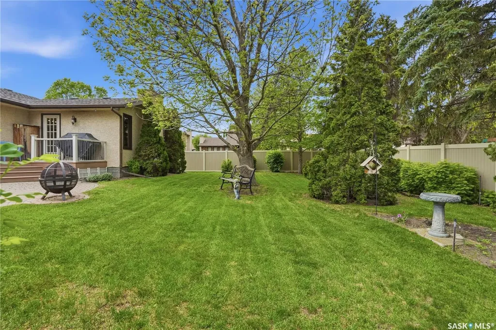 3249 Mountbatten Crescent Regina SK S4V 0R5