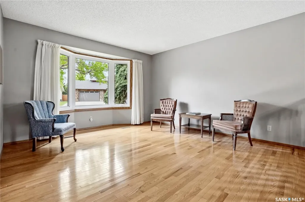 3249 Mountbatten Crescent Regina SK S4V 0R5