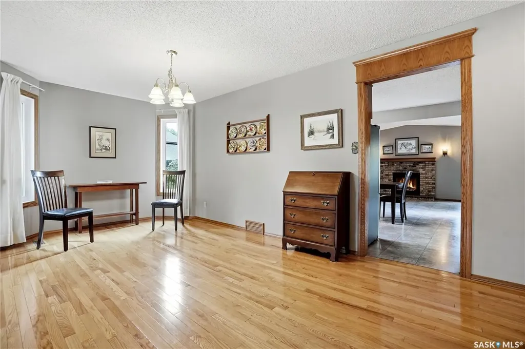 3249 Mountbatten Crescent Regina SK S4V 0R5