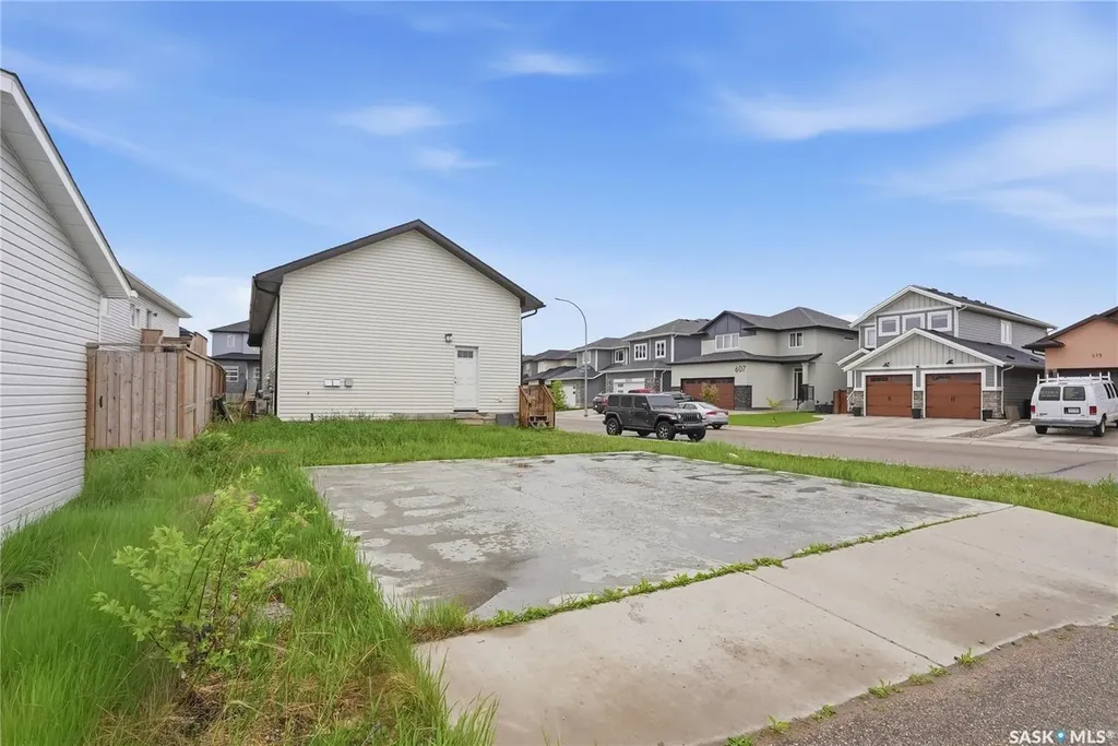503 Fast Way Saskatoon SK S7P 0B6