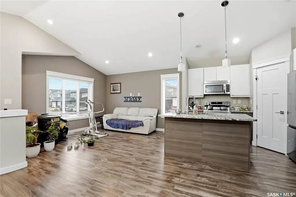 503 Fast Way Saskatoon SK S7P 0B6