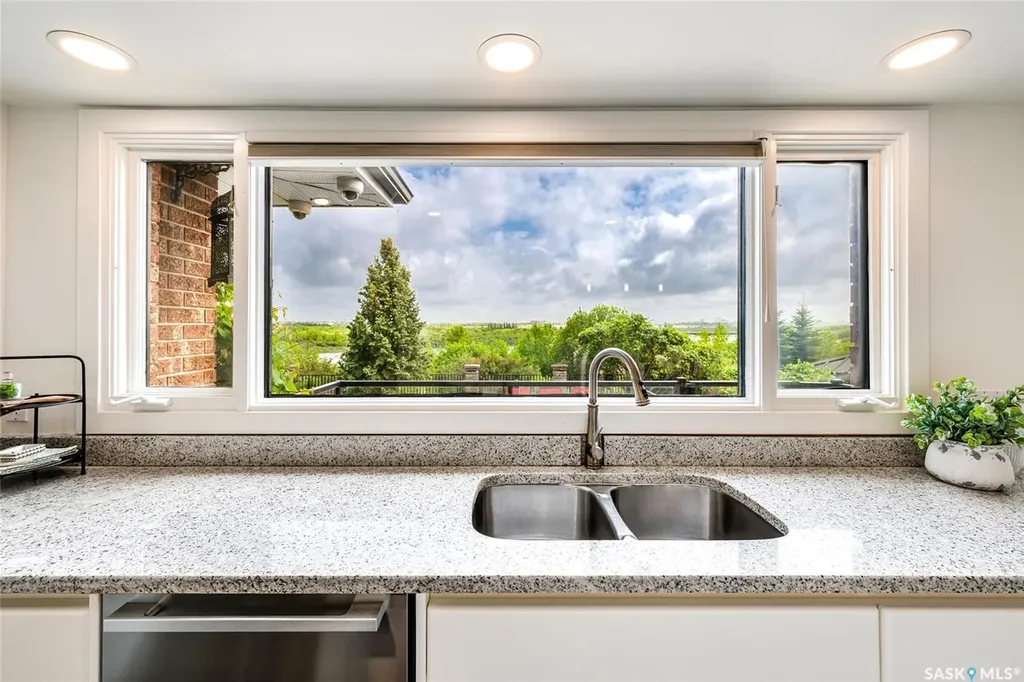 15 Quappelle Court Saskatoon SK S7K 1C2