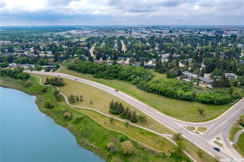 15 Quappelle Court Saskatoon SK S7K 1C2