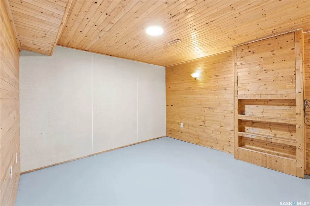 103 Berini Drive Saskatoon SK S7N 4L2