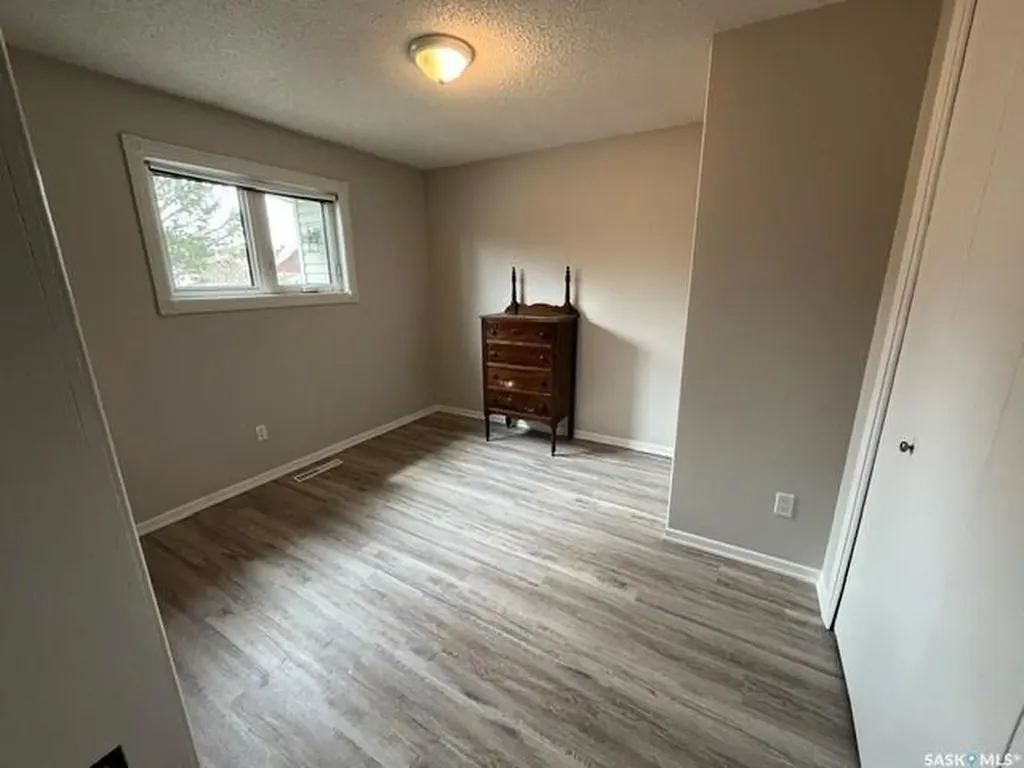 206 3rd Avenue W Canora SK S0A 0L0