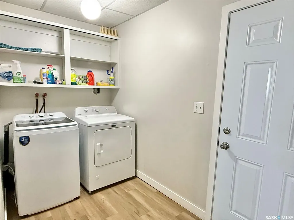 405 3rd Avenue S Leask SK S0J 1M0