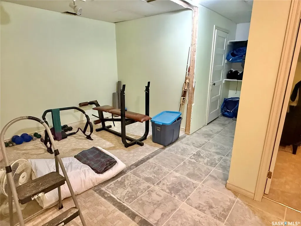405 3rd Avenue S Leask SK S0J 1M0