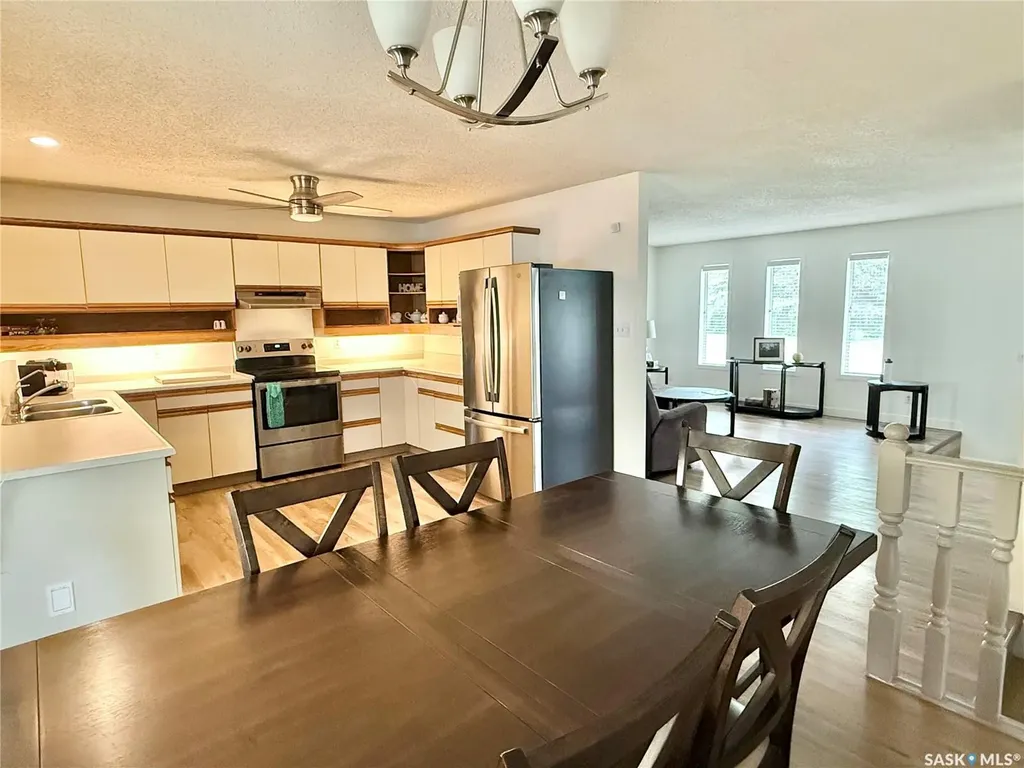 405 3rd Avenue S Leask SK S0J 1M0