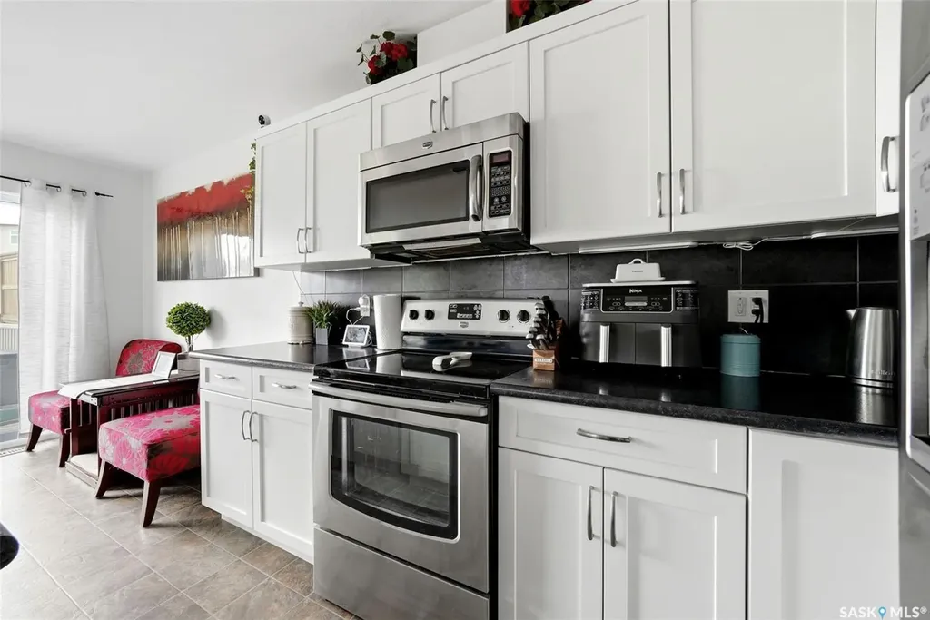 4550 Green Poplar Lane Regina SK S4V 3H6