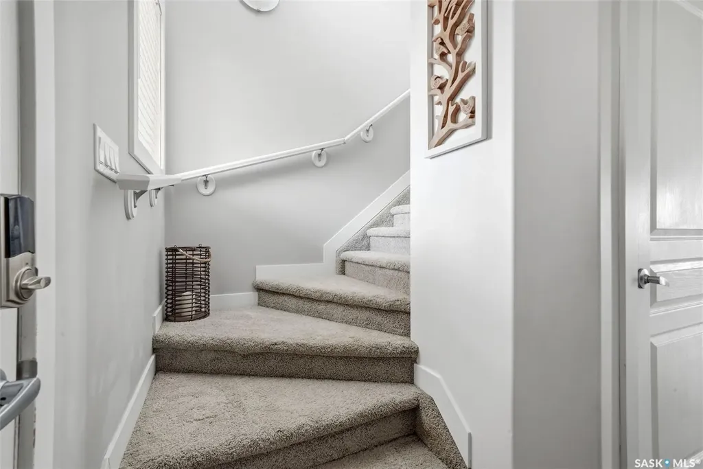 4550 Green Poplar Lane Regina SK S4V 3H6