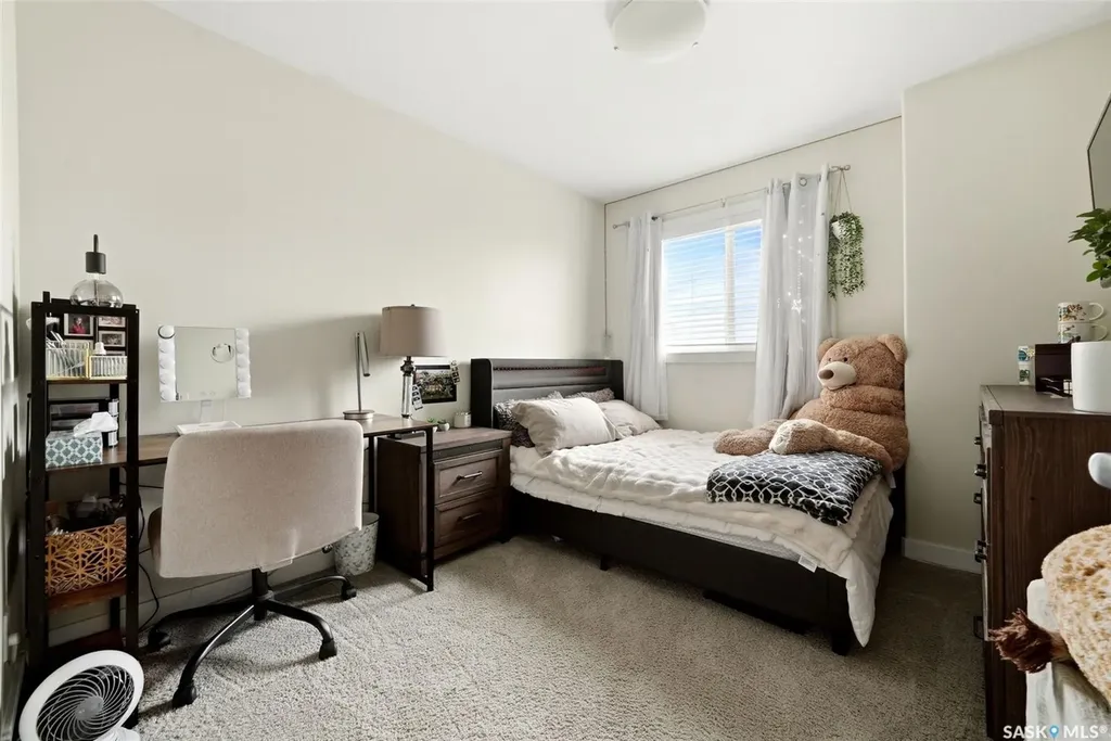 4550 Green Poplar Lane Regina SK S4V 3H6