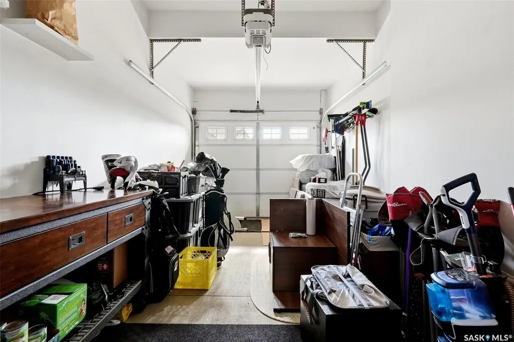 4550 Green Poplar Lane Regina SK S4V 3H6