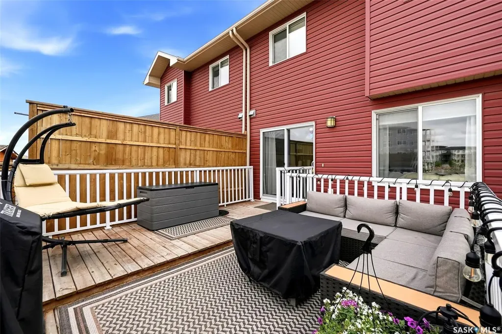 4550 Green Poplar Lane Regina SK S4V 3H6