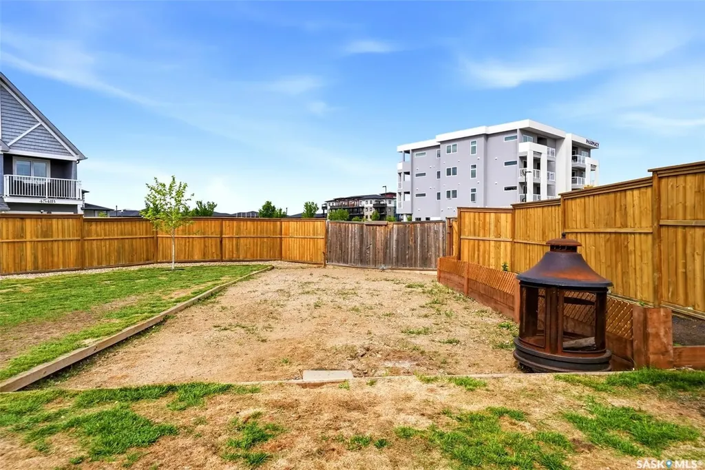 4550 Green Poplar Lane Regina SK S4V 3H6