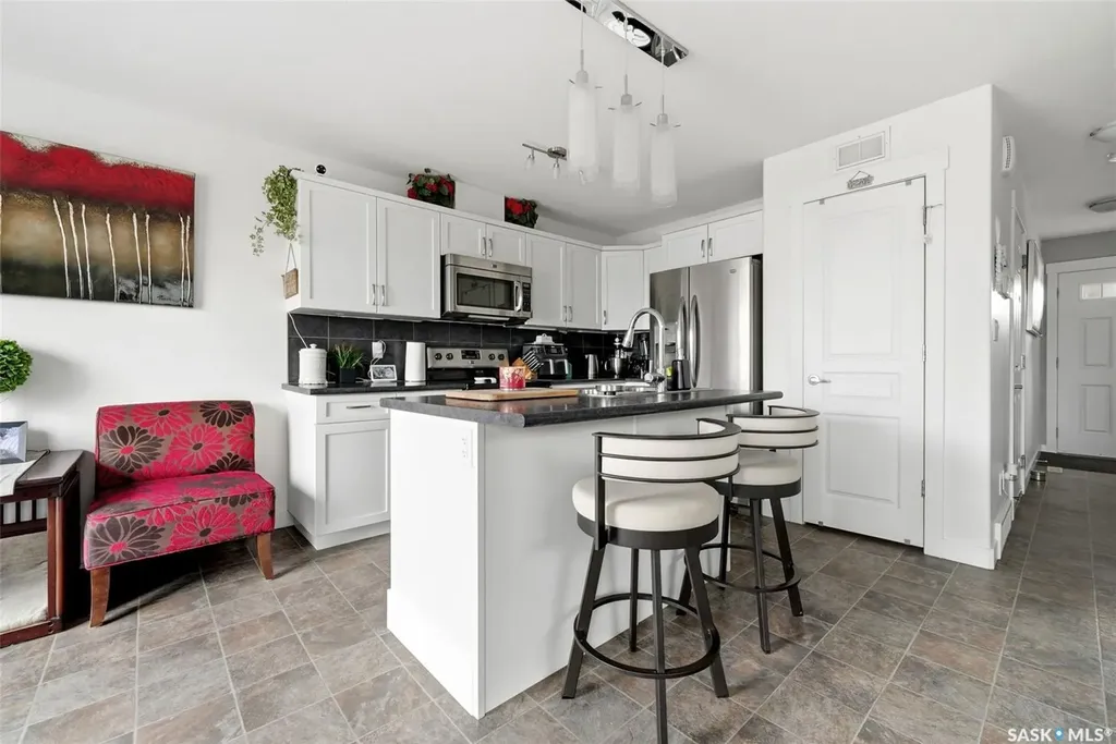 4550 Green Poplar Lane Regina SK S4V 3H6