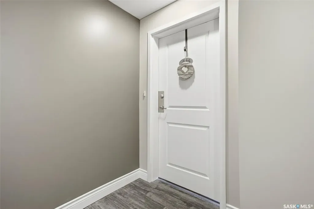 902 Spadina Crescent E Saskatoon SK S7K 0G8